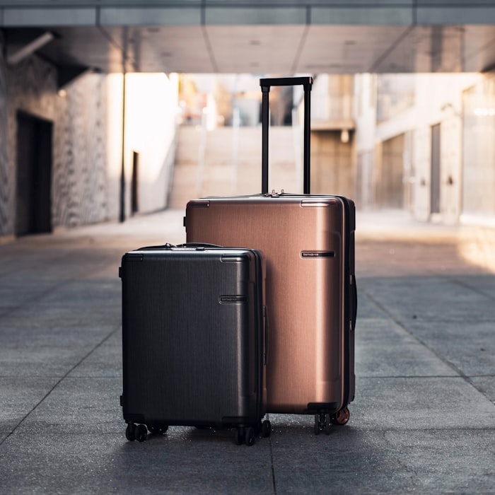 Travel suitcase set